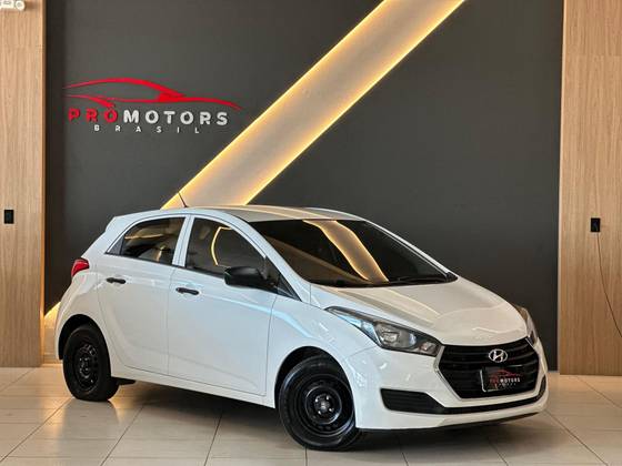 HYUNDAI HB20 1.0 COMFORT 12V FLEX 4P MANUAL HYUNDAI HB20 1.0 COMFORT 12V FLEX 4P MANUAL